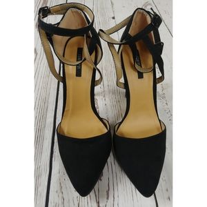 Forever 21 Closed-Toe Heels